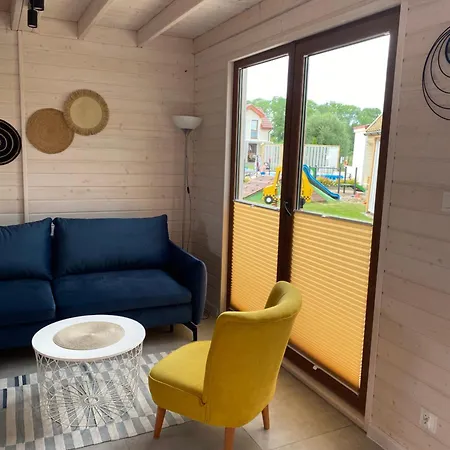 Koralia Standard Z Basenem 사르비노보